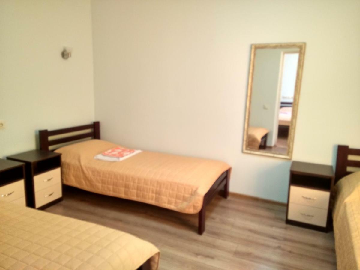 كييف Hotel Tsentralnoho Budynku Khudozhnyka المظهر الخارجي الصورة